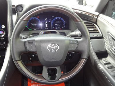 صورة 12 لـ 2024 Toyota ALPHARD