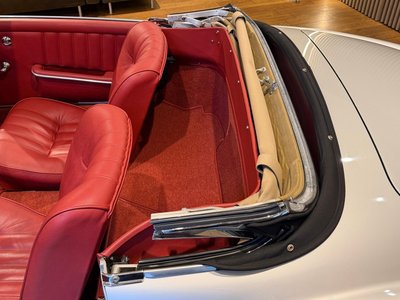 1960 Mercedes-BENZ SL 照片 19