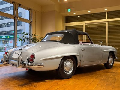 1960 Mercedes-BENZ SL 照片 11