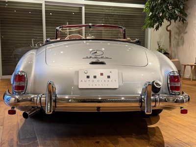 1960 Mercedes-BENZ SL 照片 8