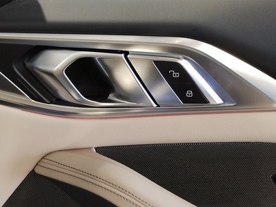 2025 BMW 4 SERIES CABRIOLET thumbnail 51