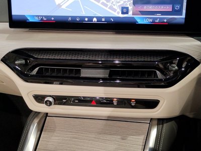 2025 BMW 4 SERIES CABRIOLET thumbnail 60