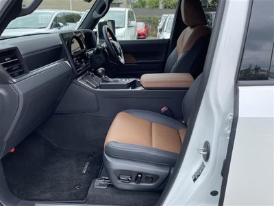2026 Lexus GX — миниатюра 38