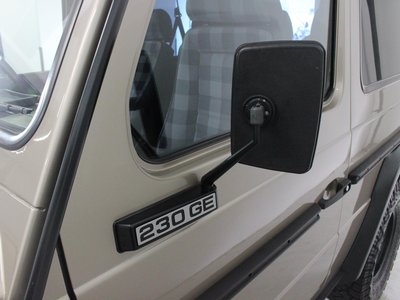 صورة 30 لـ 1988 Mercedes-BENZ G-CLASS