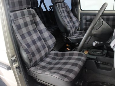 صورة 14 لـ 1988 Mercedes-BENZ G-CLASS