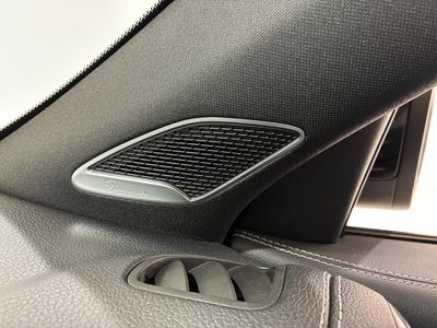 2026 Mercedes-BENZ GLB photo 4