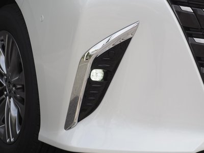 2026 Toyota ALPHARD — фото 14