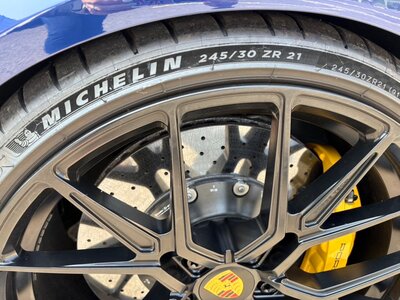 صورة 25 لـ 2020 Porsche 718 SPYDER