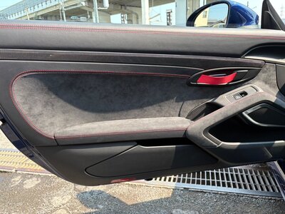 صورة 55 لـ 2020 Porsche 718 SPYDER