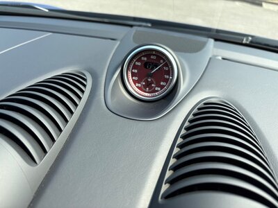 صورة 58 لـ 2020 Porsche 718 SPYDER