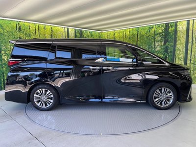 صورة 31 لـ 2024 Toyota ALPHARD