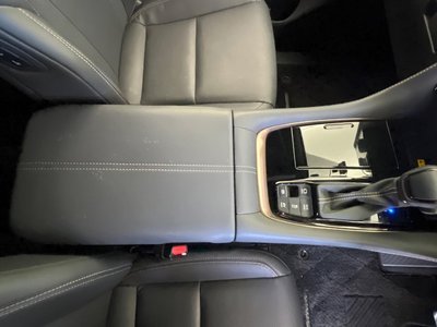 صورة 52 لـ 2024 Toyota ALPHARD