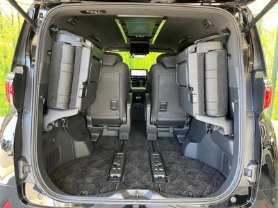صورة 12 لـ 2024 Toyota ALPHARD