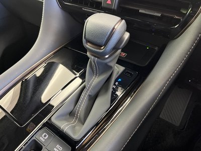 صورة 51 لـ 2024 Toyota ALPHARD