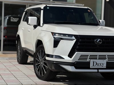 صورة 22 لـ 2025 Lexus GX