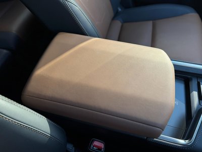 صورة 67 لـ 2025 Lexus GX