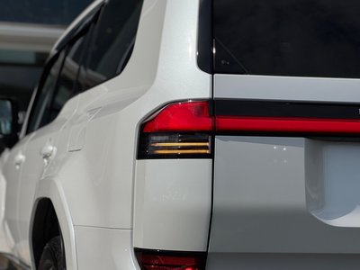 صورة 44 لـ 2025 Lexus GX