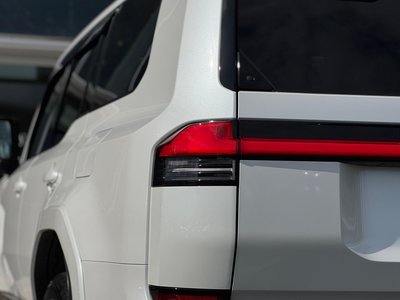 صورة 43 لـ 2025 Lexus GX