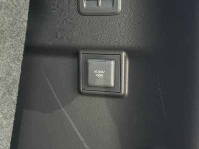 صورة 80 لـ 2025 Lexus GX