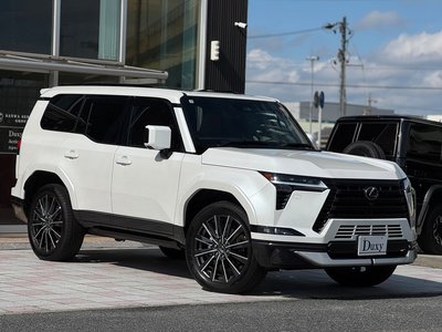 صورة 17 لـ 2025 Lexus GX