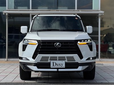 صورة 16 لـ 2025 Lexus GX