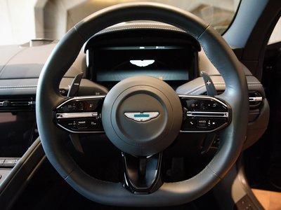 2024 Aston Martin DB12 — фото 12