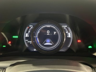 2021 Lexus ES photo 9