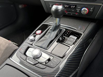2017 AUDI RS6 AVANT 照片 39