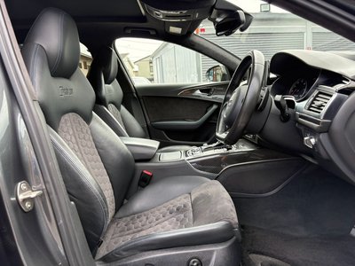 2017 AUDI RS6 AVANT 照片 19