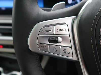 2023 BMW X7 photo 10