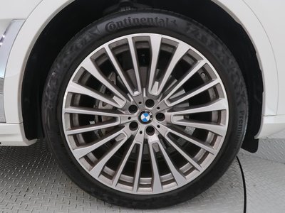 2023 BMW X7 thumbnail 49