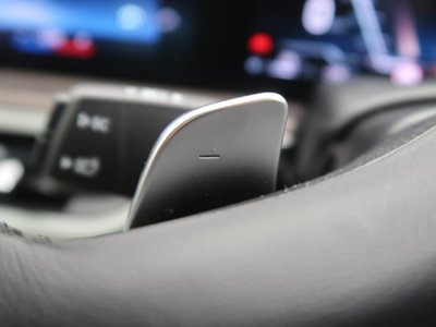 2023 BMW X7 thumbnail 34