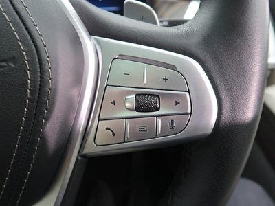 2023 BMW X7 thumbnail 40