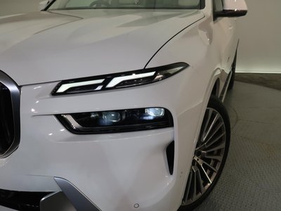 2023 BMW X7 photo 14