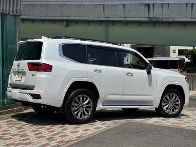 2026 Toyota LAND CRUISER 300 缩略图 31