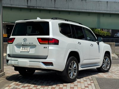 2026 Toyota LAND CRUISER 300 缩略图 29