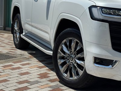 2026 Toyota LAND CRUISER 300 缩略图 17