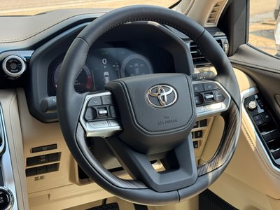 2026 Toyota LAND CRUISER 300 缩略图 43