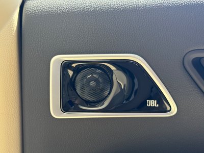 2026 Toyota LAND CRUISER 300 缩略图 10