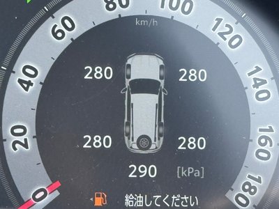 2026 Toyota LAND CRUISER 300 缩略图 8