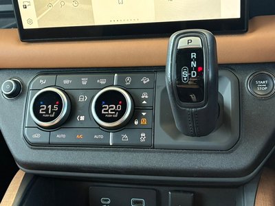 2023 LAND Rover DEFENDER thumbnail 57