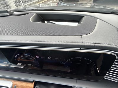 2025 Mercedes-BENZ GLE thumbnail 39