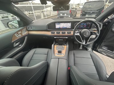 2025 Mercedes-BENZ GLE photo 11