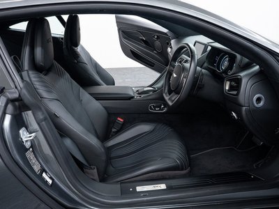 2019 Aston Martin DB11 — миниатюра 40