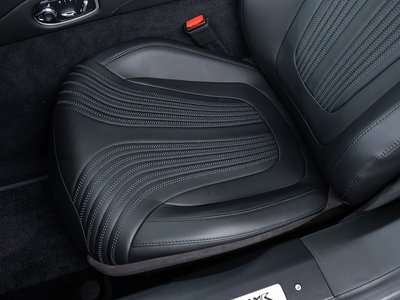 2019 Aston Martin DB11 — миниатюра 47