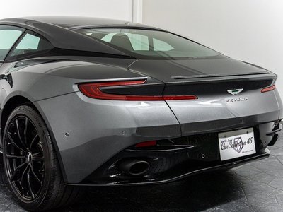 2019 Aston Martin DB11 — миниатюра 31