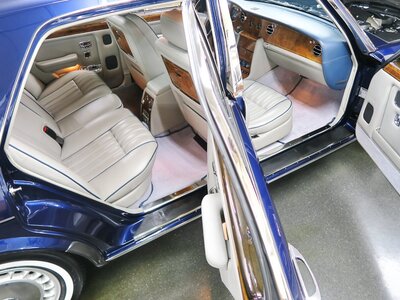 1996 ROLLS-ROYCE SILVER SPIRIT — миниатюра 22