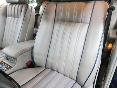 1996 ROLLS-ROYCE SILVER SPIRIT — миниатюра 26