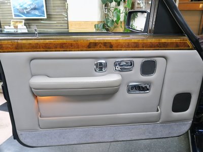 1996 ROLLS-ROYCE SILVER SPIRIT photo 6