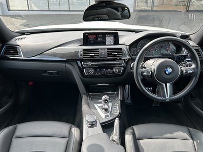 2018 BMW M4 COUPE photo 3